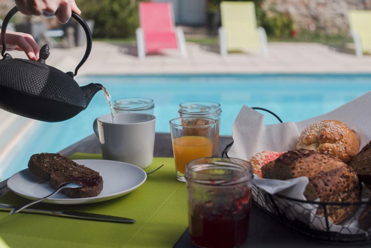 Chambres D'hotes Le Pignie Bed & Breakfast