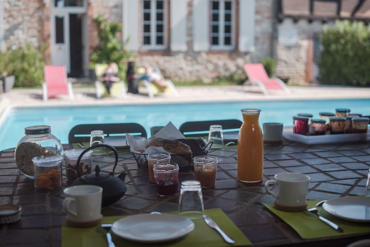 Chambres D'hotes Le Pignie Bed & Breakfast Lescure-d'Albigeois